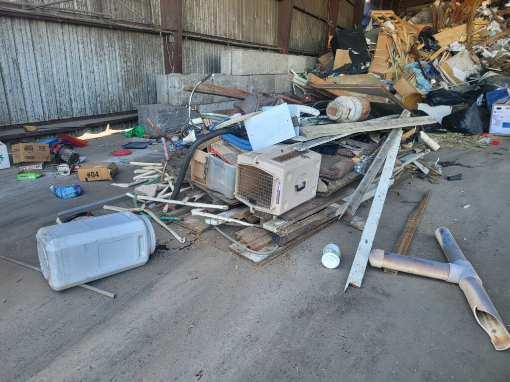 JP s Junk Removal126 f4