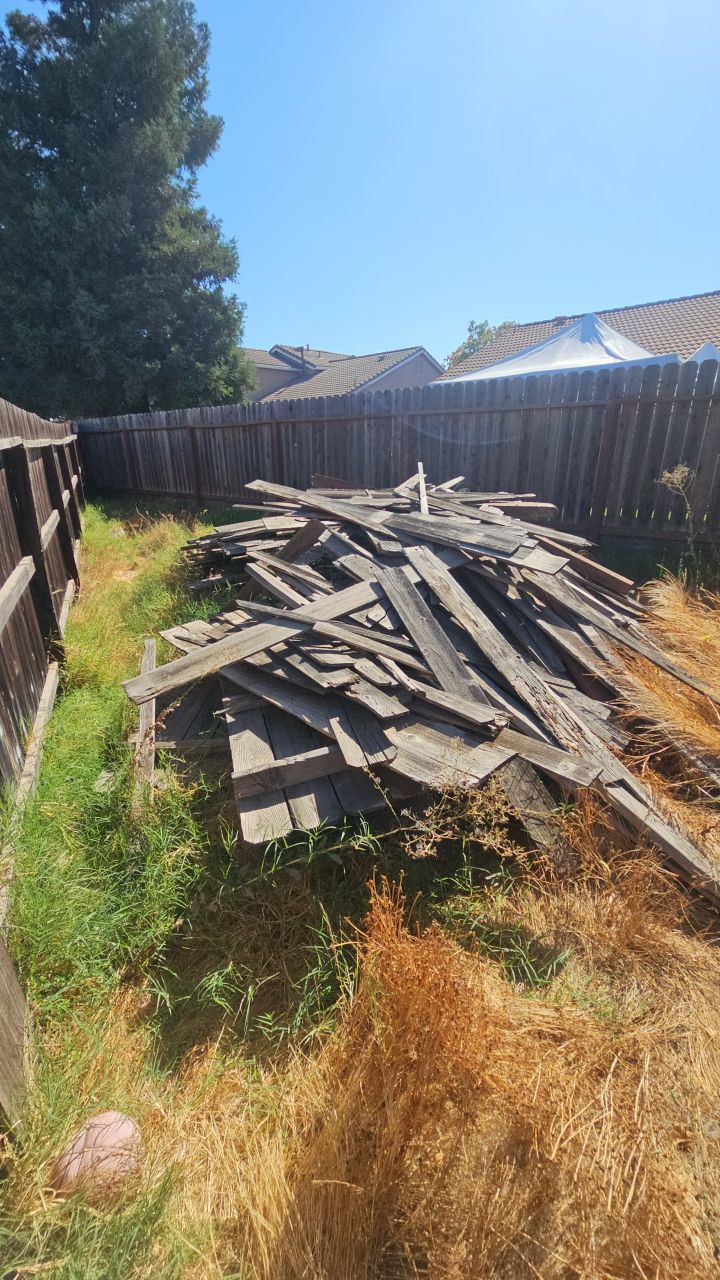 Home 9 3 fence atwater before Paul